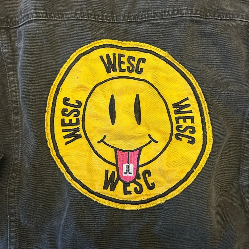 Conspiracy WESC Denim Jacket Unisex Black Smiley Face Trucker Mens m Women’s L - Picture 12 of 15
